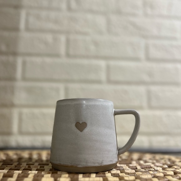 Hearth & Hand Dining 33oz Stoneware Heart Mug Creamclay Hearth Hand